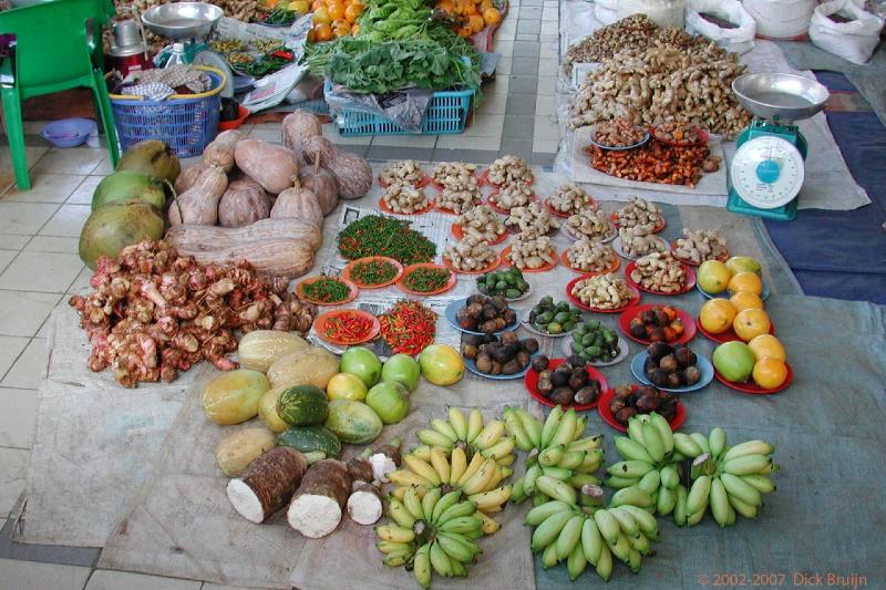 DSCN2254.jpg - Malaysia: Serian: Market