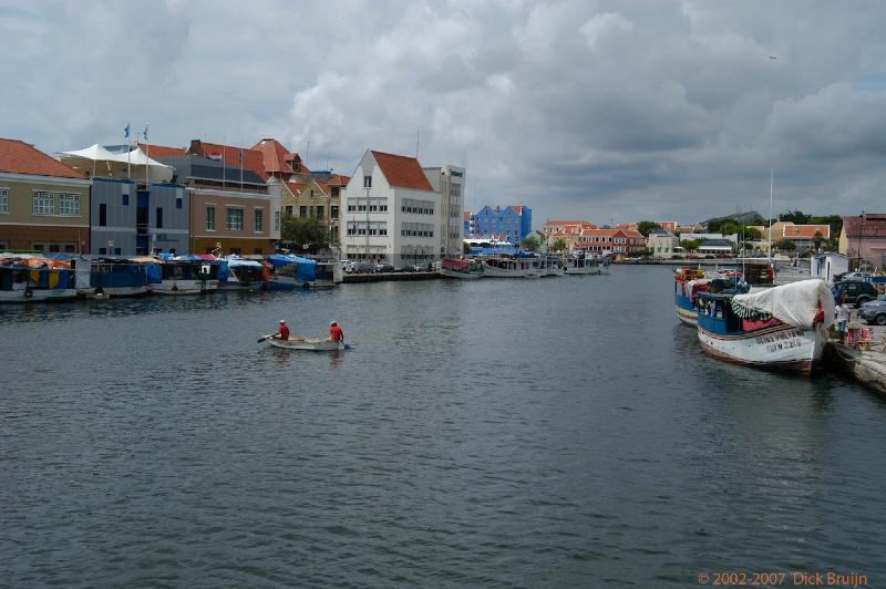 2005-11-08_015139PM.jpg - Curacao,Willemstad