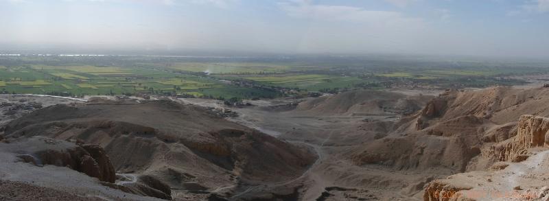 Egypte_20050204-999999.jpg - Egypt, view from Valley of the Kings