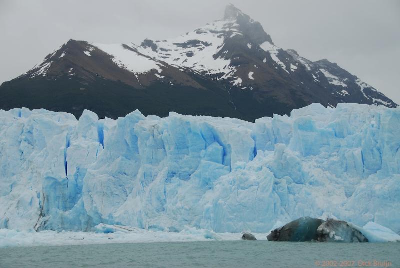 2006-11-29_14-41-21.jpg - Perito Moreno Glacier, Argentina