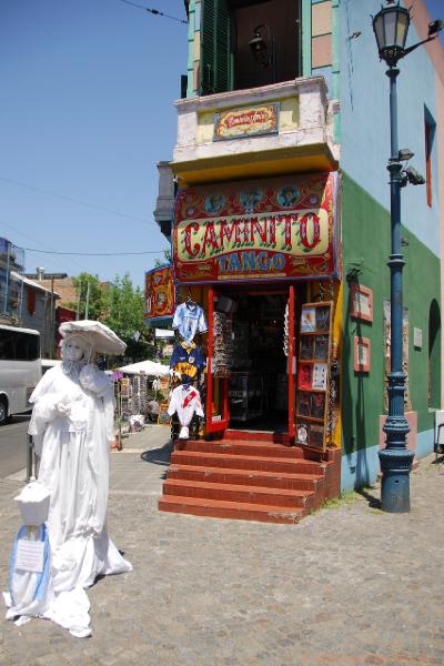 2006-12-04_11-38-43.jpg - Caminito in La Boca, Buenos Aires, Argentina