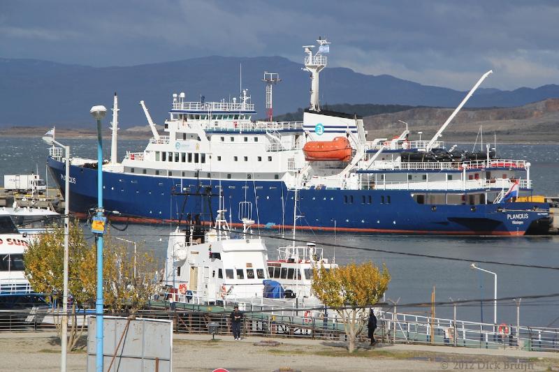 2012-03-29_20-04-28.jpg - Plancius, Ushuaia