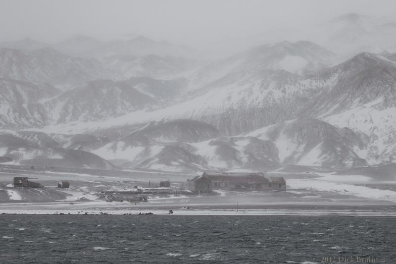 2012-04-01_13-09-56.jpg - Deception, South Shetland Islands