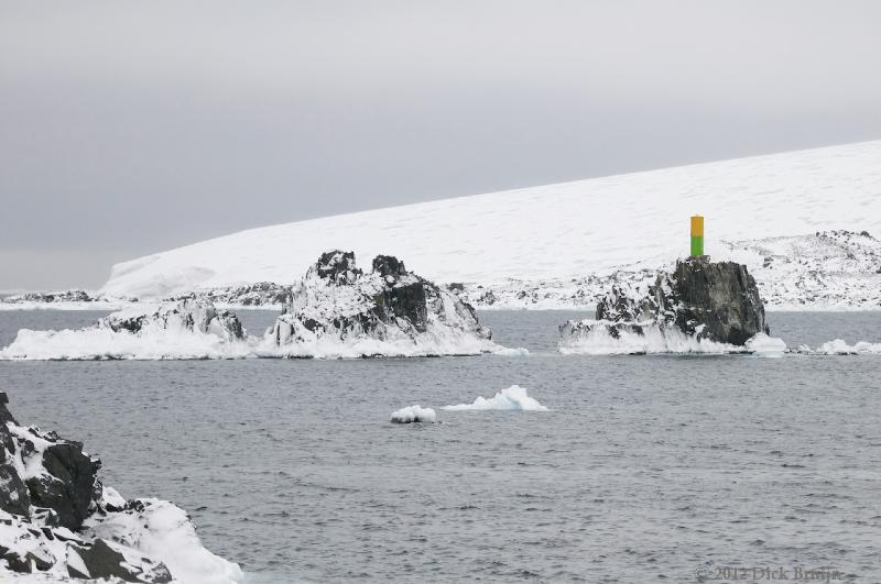 2012-04-02_20-24-35.jpg - Hope Bay, Antarctica  , Hope Bay, Antarctica