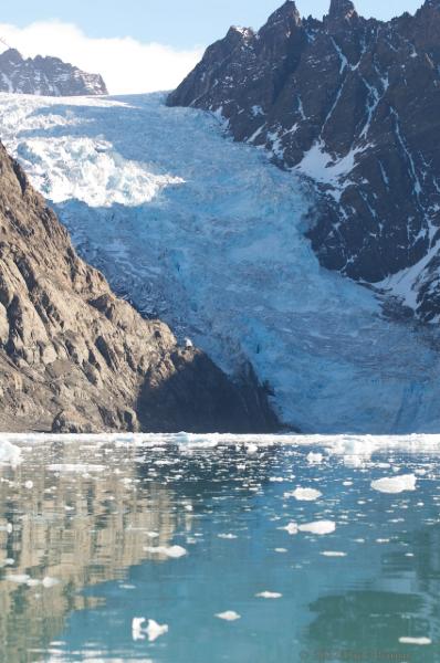 2012-04-16_15-26-47.jpg - Hamberg Glacier, Moraine Fjord, South Georgia