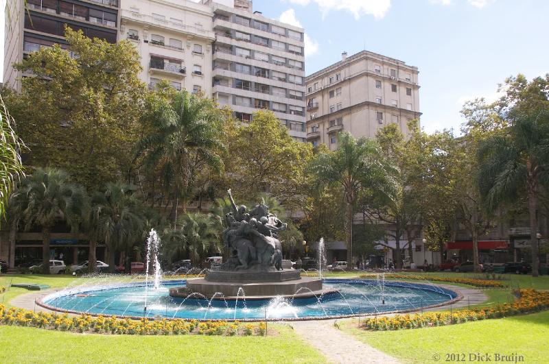 2012-04-24_17-19-13.jpg - Montevideo, Uruguay